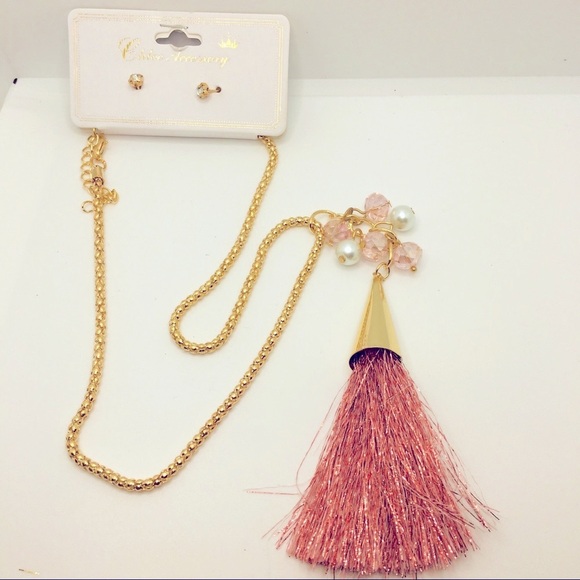 Chloe Accessory Jewelry - NECKLACE BOHO Tassel & CZ EARRING SET IN PINK!